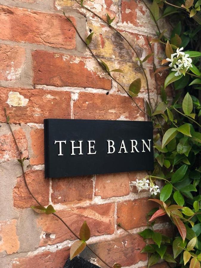 Luxury Barn With Hot Tub, Spa Treatments, Private Dining Little Budworth Εξωτερικό φωτογραφία